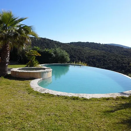 Vue Feerique Sur Golfe De Saint Tropez * Grimaud