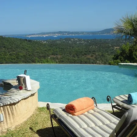 빌라 Vue Feerique Sur Golfe De Saint Tropez 그리모